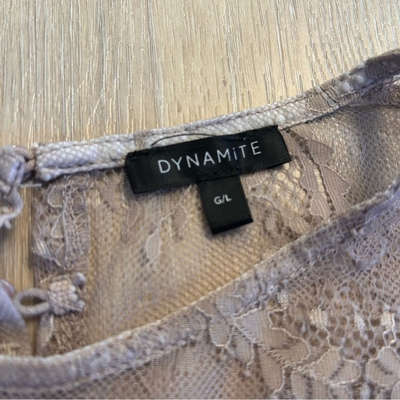 Dynamite beige Lace shirt with cropped dusty rose - Picture 3 of 8